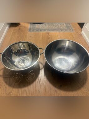 Stainless Steel Mixing Bowl & Colander Set
